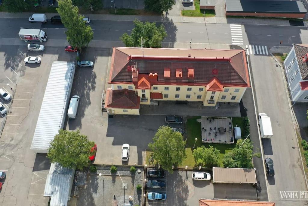 Tyylikaes City Studio, Terassi Ja Ilmainen Parkki Vanha Postitalo Варкаус Екстер'єр фото